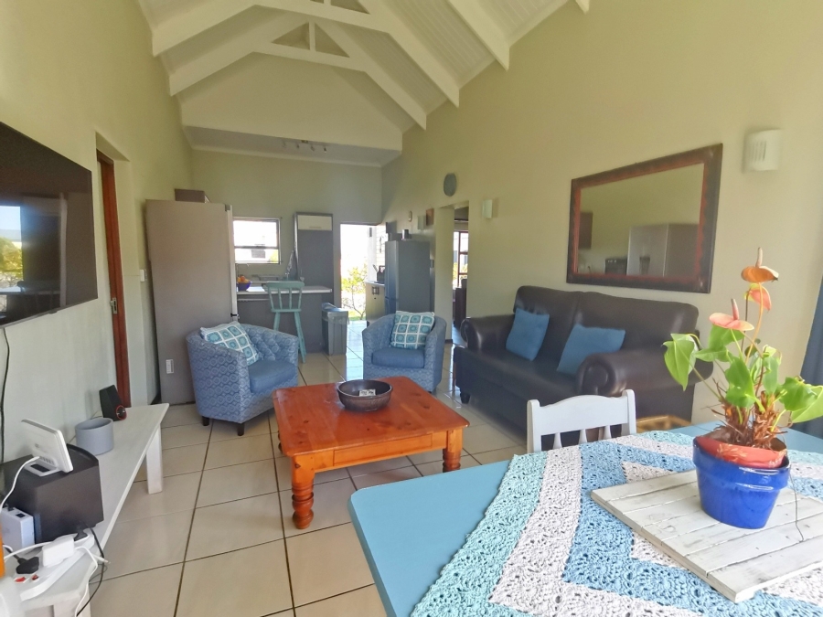 2 Bedroom Property for Sale in Sandbaai Western Cape